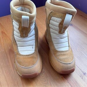 Timberland winter boots size 13 unisex